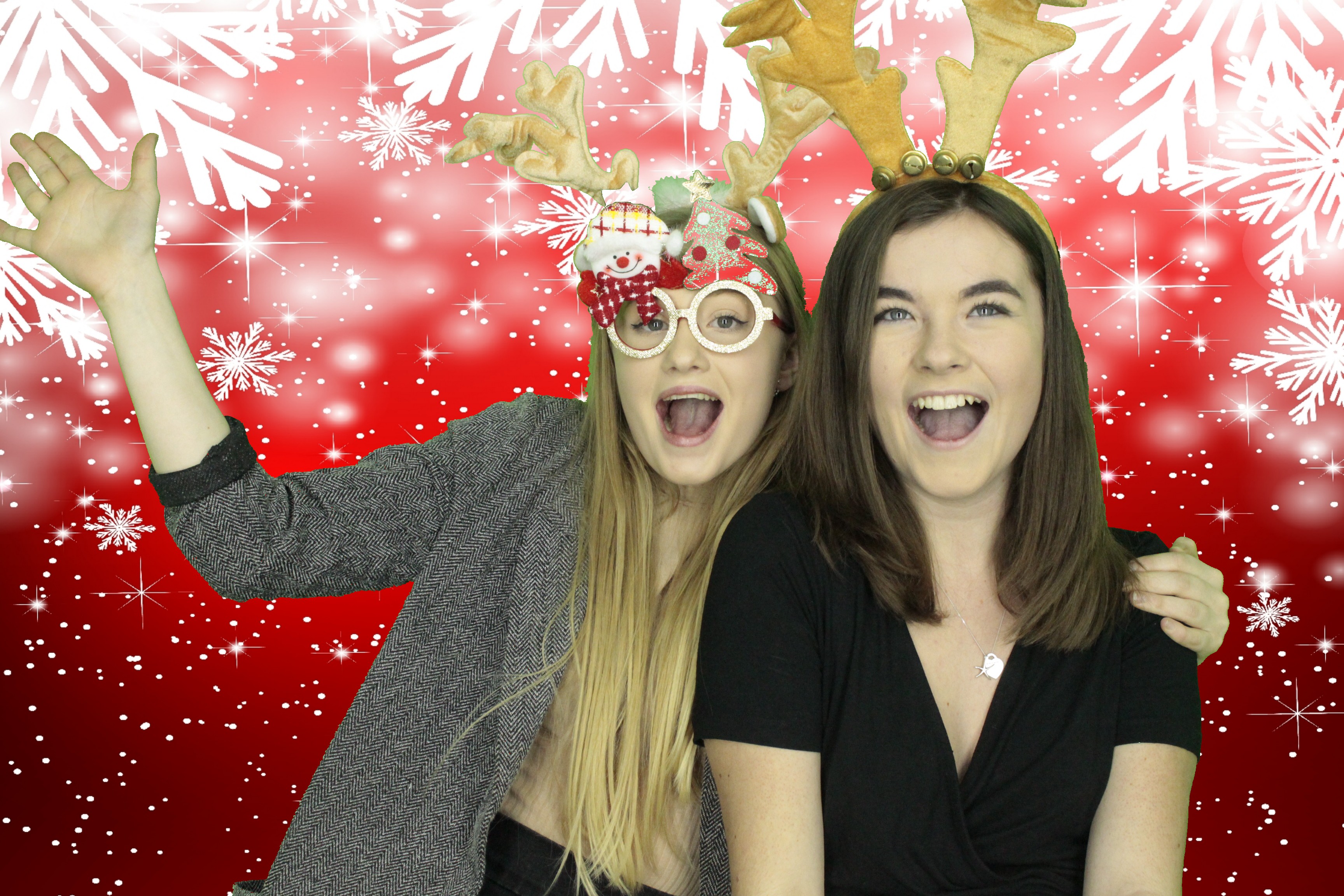 Waitrose Christmas Party 2019 | View more photos from the event at gallery.myphotoboothexperience.co.uk/u/MyPhotoBoothExperienceLtd/Waitrose-Christmas-Party-2019